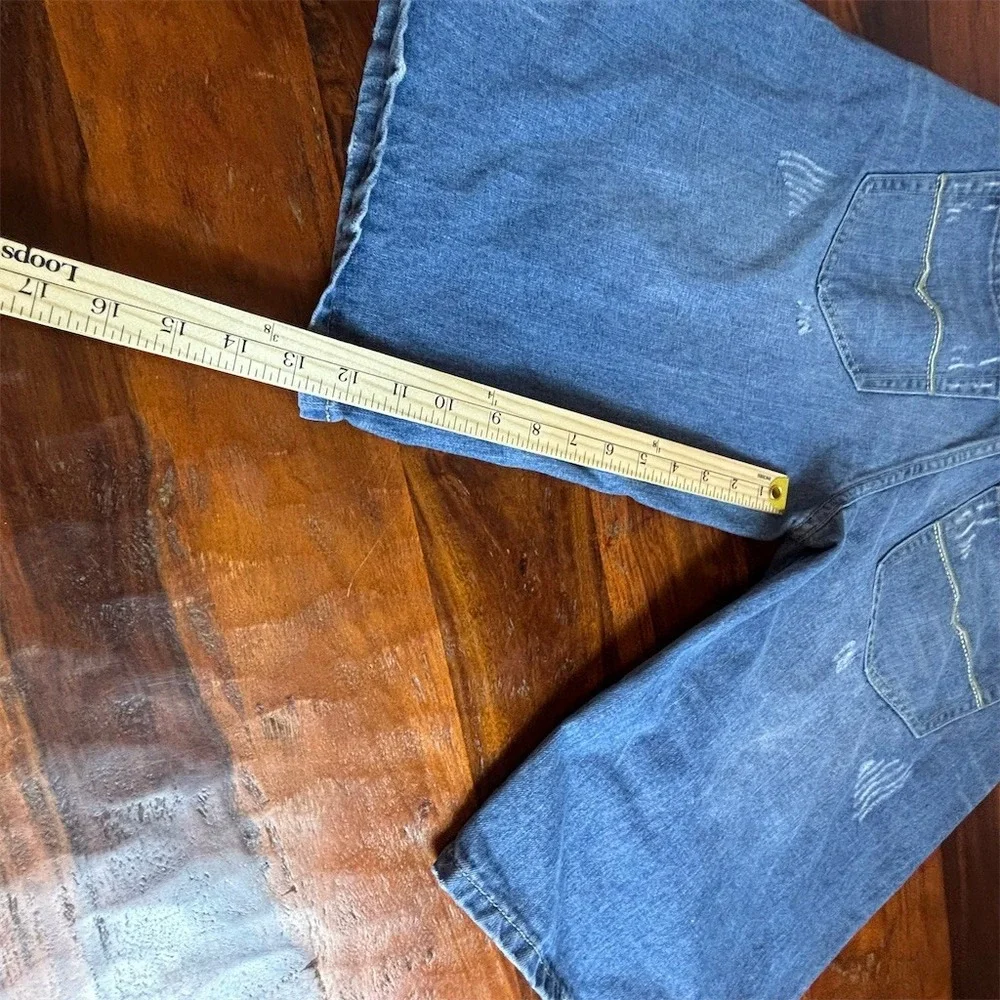 Rock Revival Men's Jean Shorts Size 34 Blue‎ Medium Wash Distressed